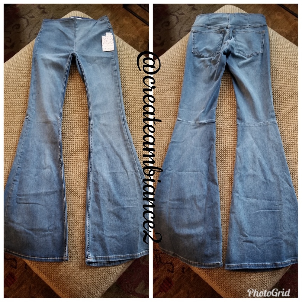 🔥Size24,25,26🔥Free People Pull-On Flare Jeans - Picture 3 of 8